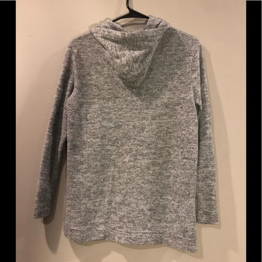 Old Navy- Pullover Hoodie